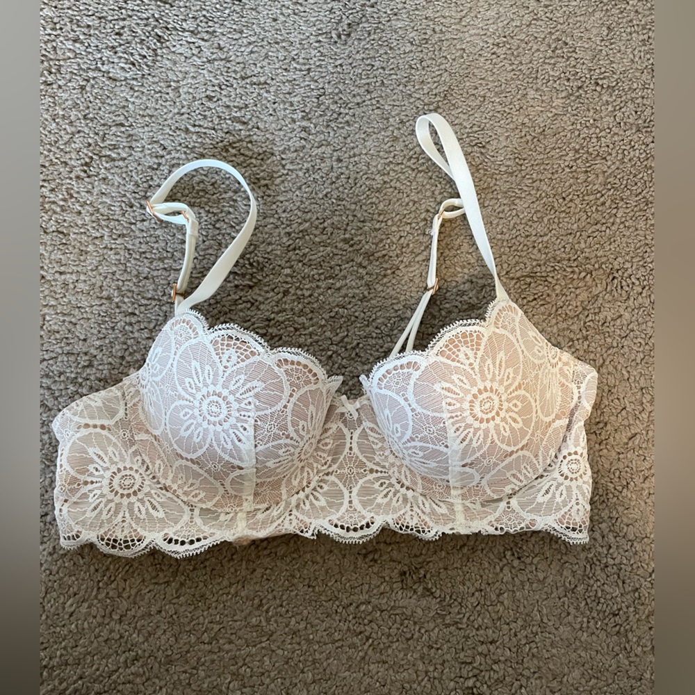 NWOT Aerie Lace Push Up Bra